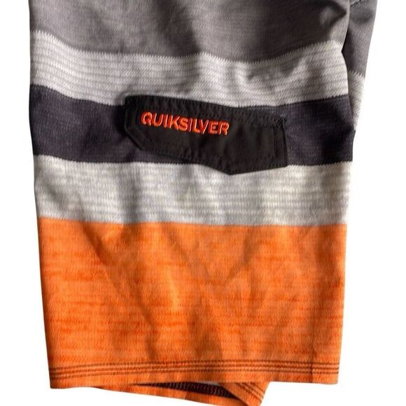 Quiksilver Board Shorts Swim Trunks - Size 24/Size 9-10 - Picture 4 of 6